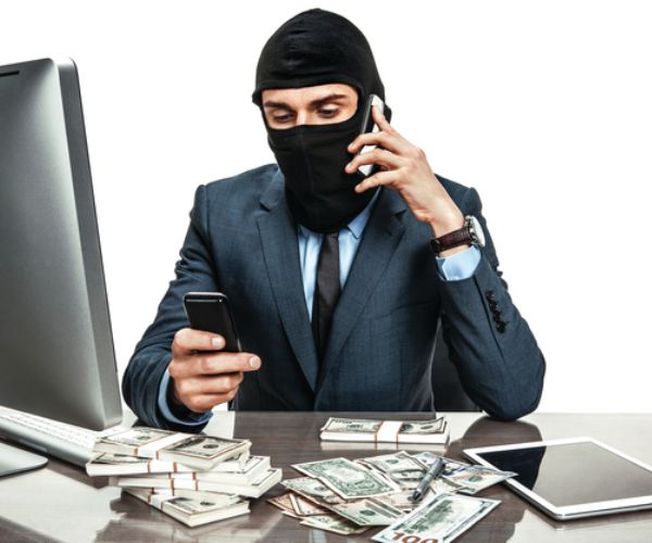  قضايا الابتزاز